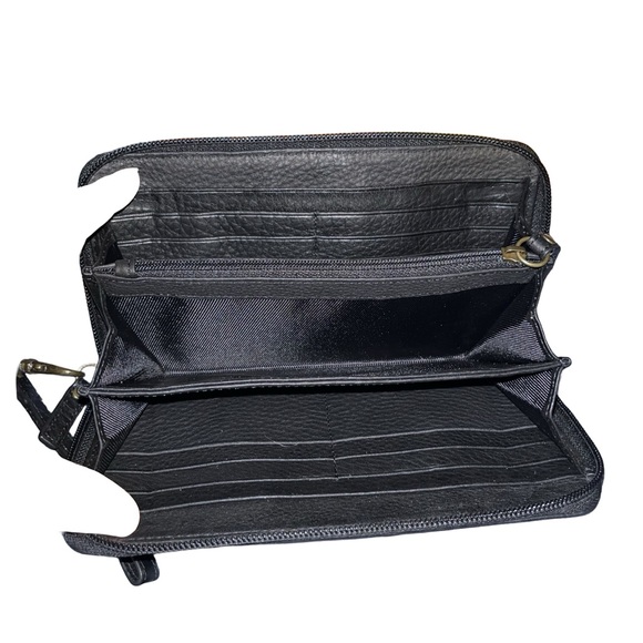 Duluth Trading Black Leather Wristlet - Picture 4 of 5